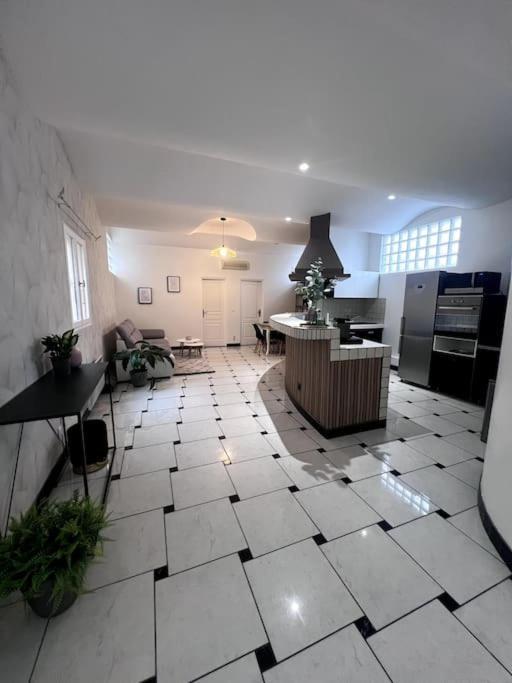 Stea Guesthouse Proche Paris Villeneuve le Roi Bagian luar foto